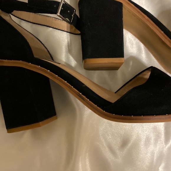 Torrid collection beautiful plat form heel shoes size 8.5 - Picture 6 of 7